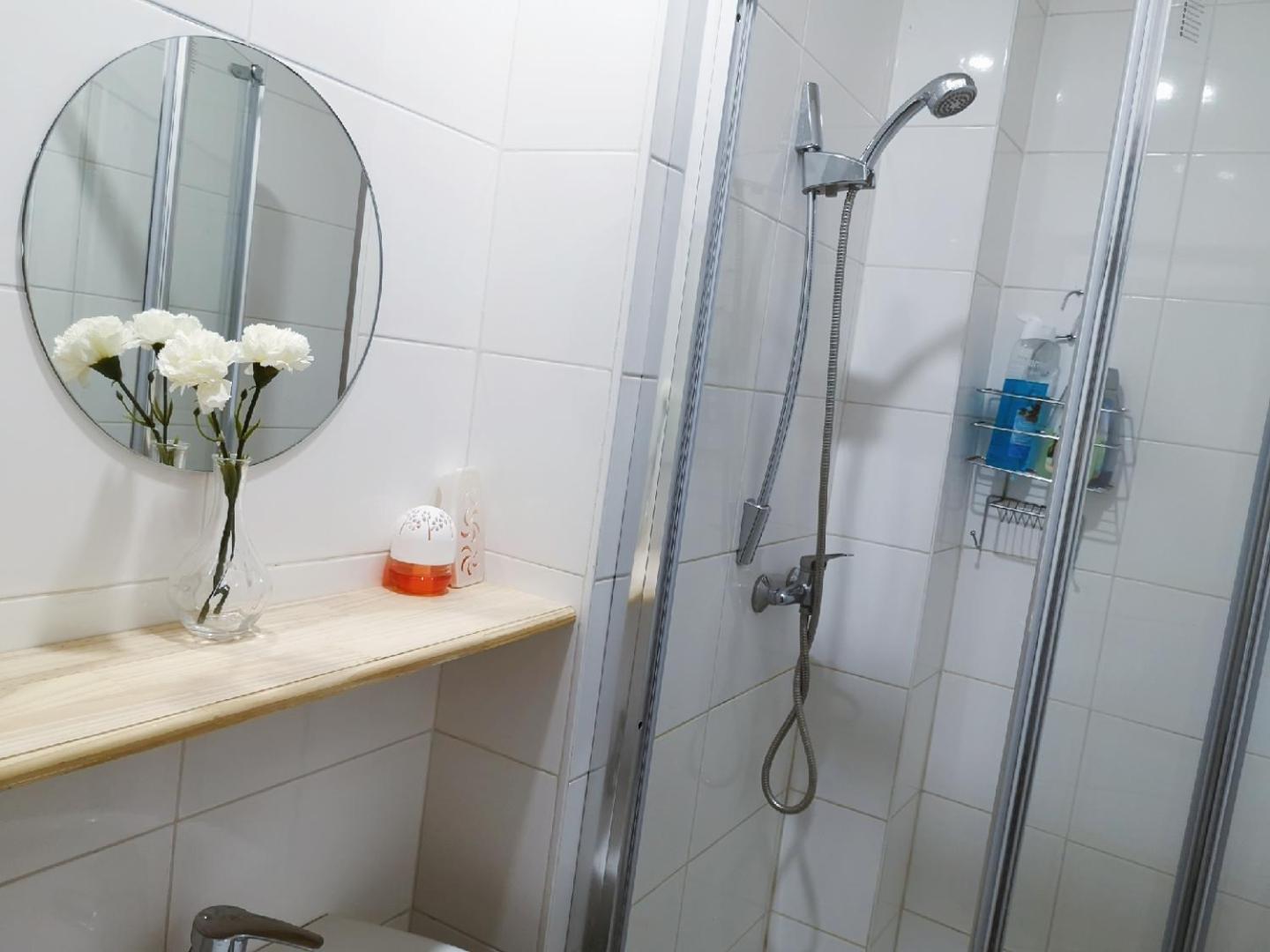 A Private Room For Backpacker Share Bathroom Brussel Buitenkant foto