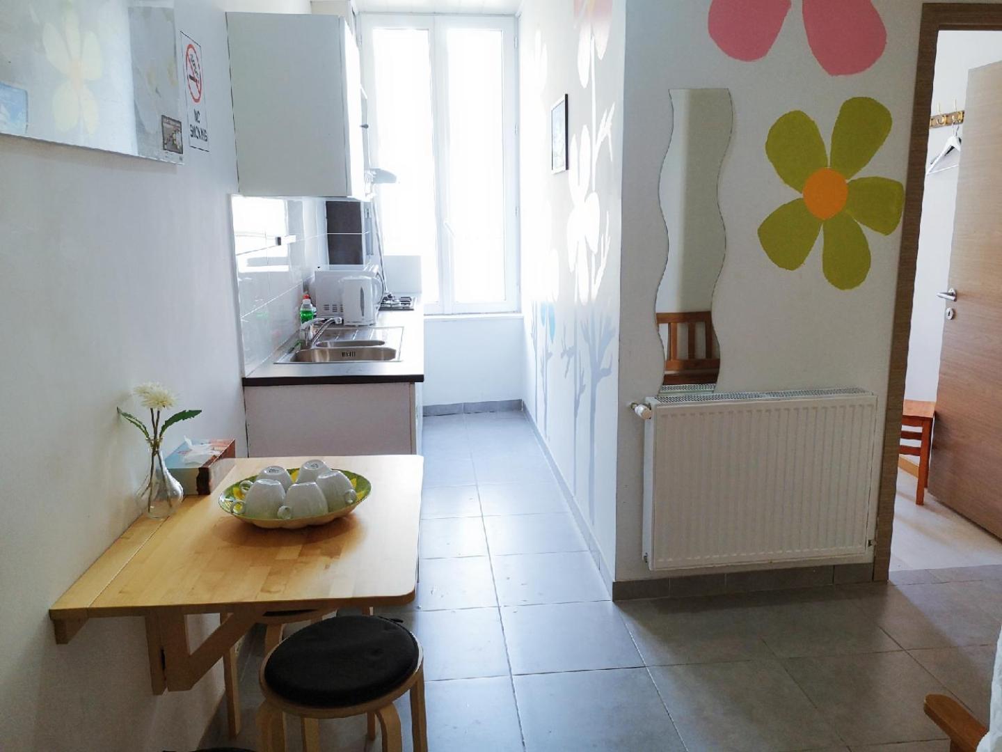 A Private Room For Backpacker Share Bathroom Brussel Buitenkant foto